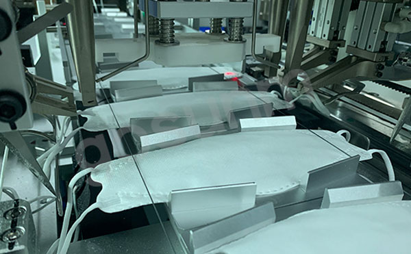 1650877265575668.jpg 一拖一KF94魚型(柳葉型)口罩機1.jpg