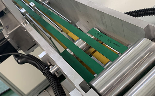 1650965313498765.jpg 一拖一外耳平面口罩機2.jpg