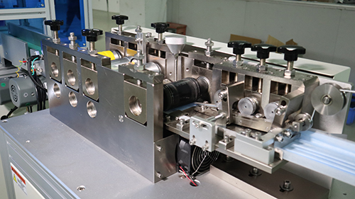 1657352883769684.jpg 口罩機(jī)細(xì)節(jié)圖1.jpg